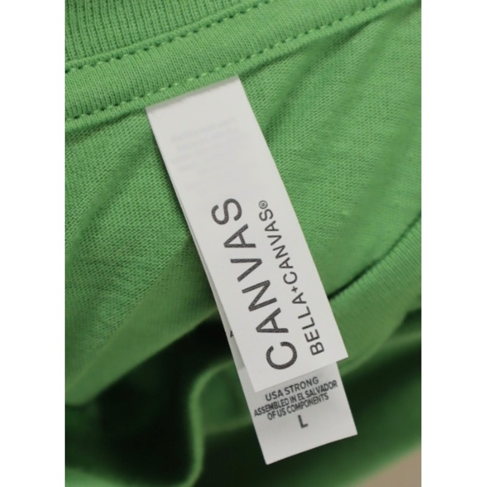 Women's Adventure is Waiting‎ Graphic Tee - Green - Size L - Picture 5 of 6